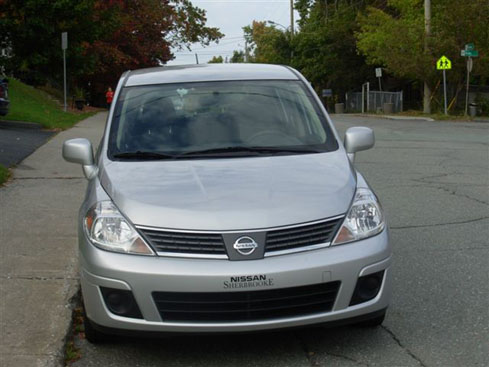 NISSAN VERSA HATCHBACK 2007