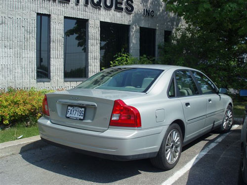 VOLVO S 80 SEDAN 2004